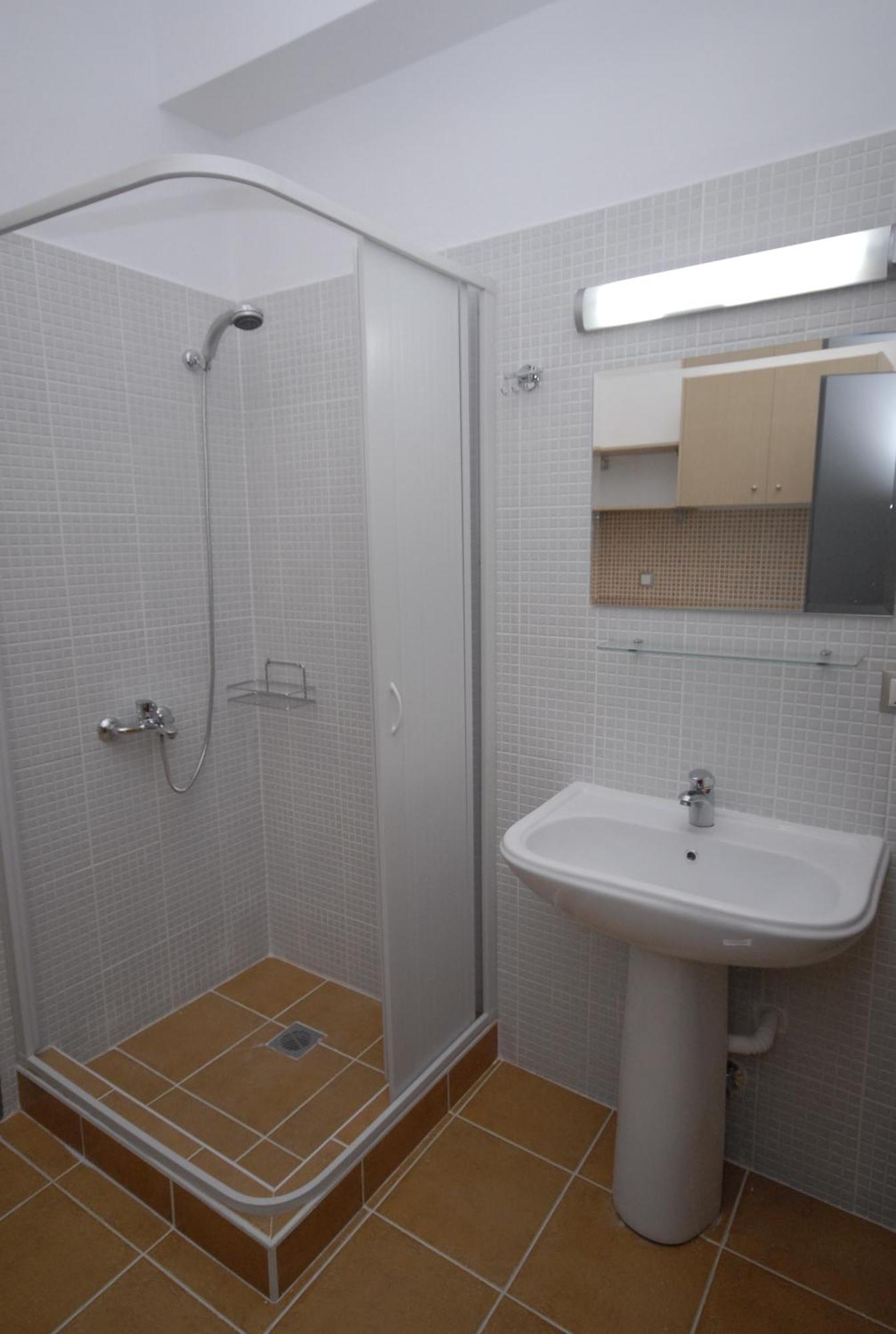 Rentrooms Thessaloniki Exterior photo